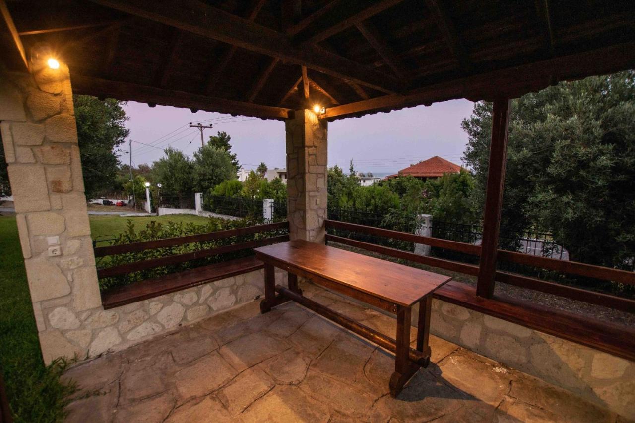 הוילה Katerina'S Garden Mola Kaliva מראה חיצוני תמונה